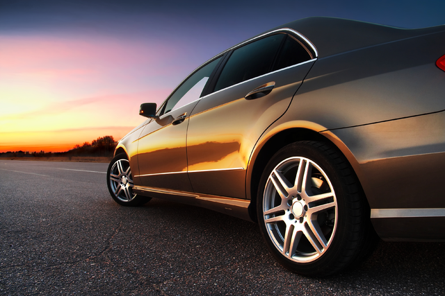 Book A Luxury Car Rental for Prom