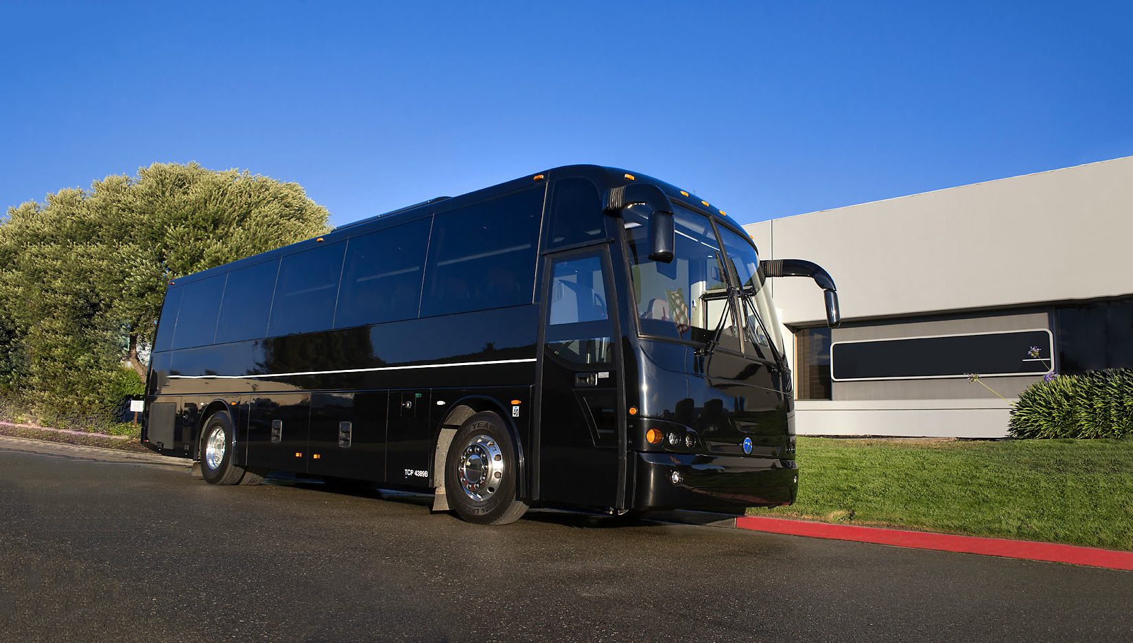 5 Benefits of Luxury Transportation Over Conventional Transit System